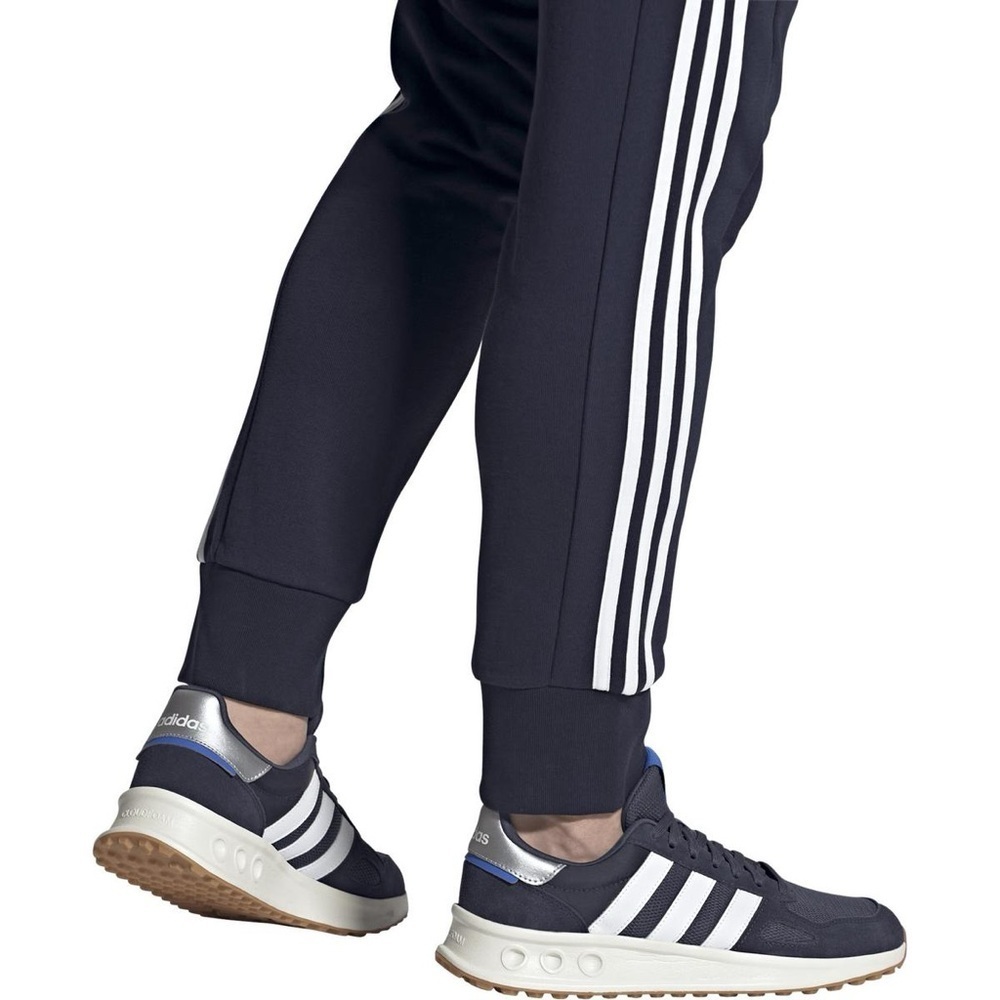 Adidas blue Cloudform Comfort sneakers, size 10.5